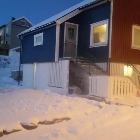 Apartamento Blue House I At The End Of The World Mehamn Exterior foto