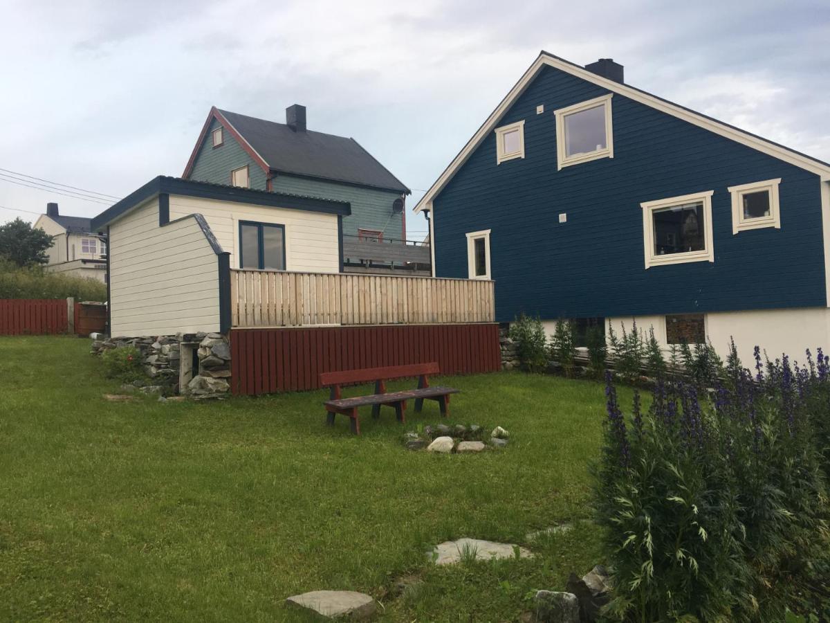 Blue House I At The End Of The World Apartamento